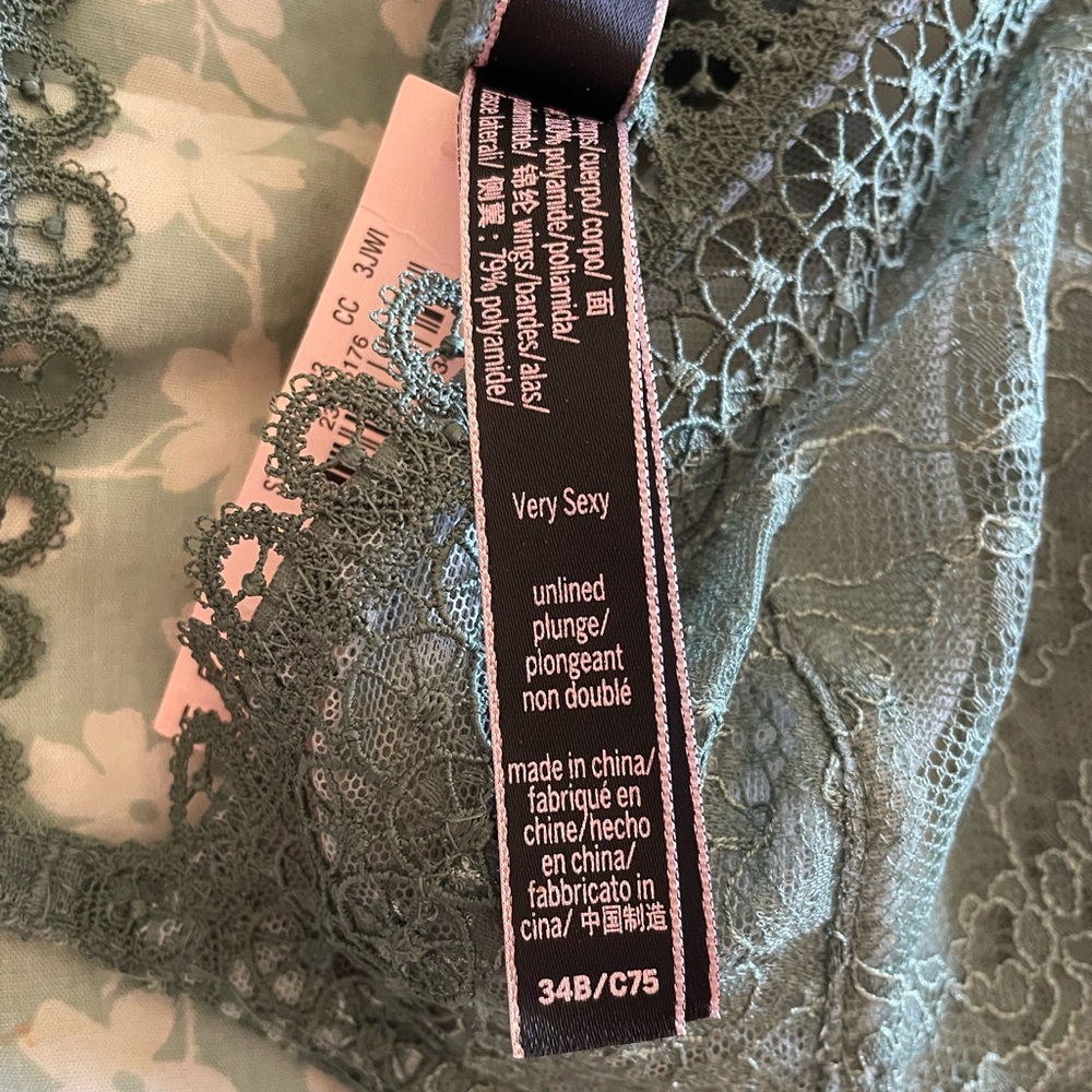 NEW Victoria Secret, Very Sexy, Sage Green Lace Bra 34B NWT - Picture 4 of 10